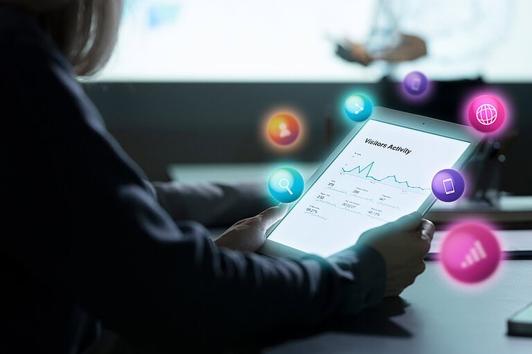 Social Media Analytics: Die wichtigsten KPIs und wie man sie nutzt – Ein Überblick von Max Weiß Coaching